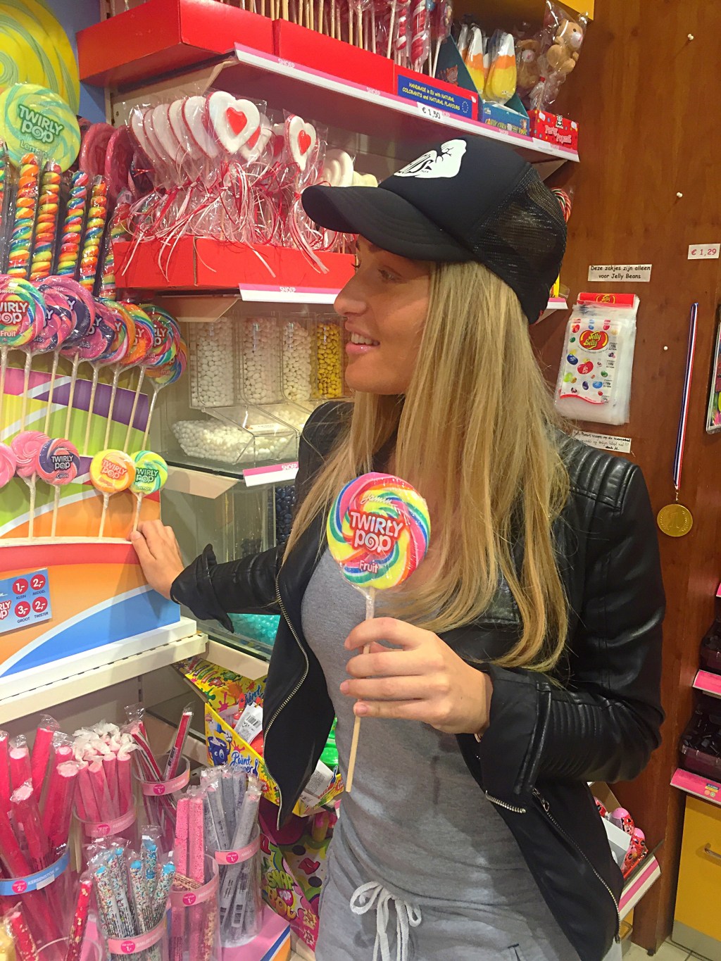 Blog 29★ – I’ll take you to the candy&nbsp;shop